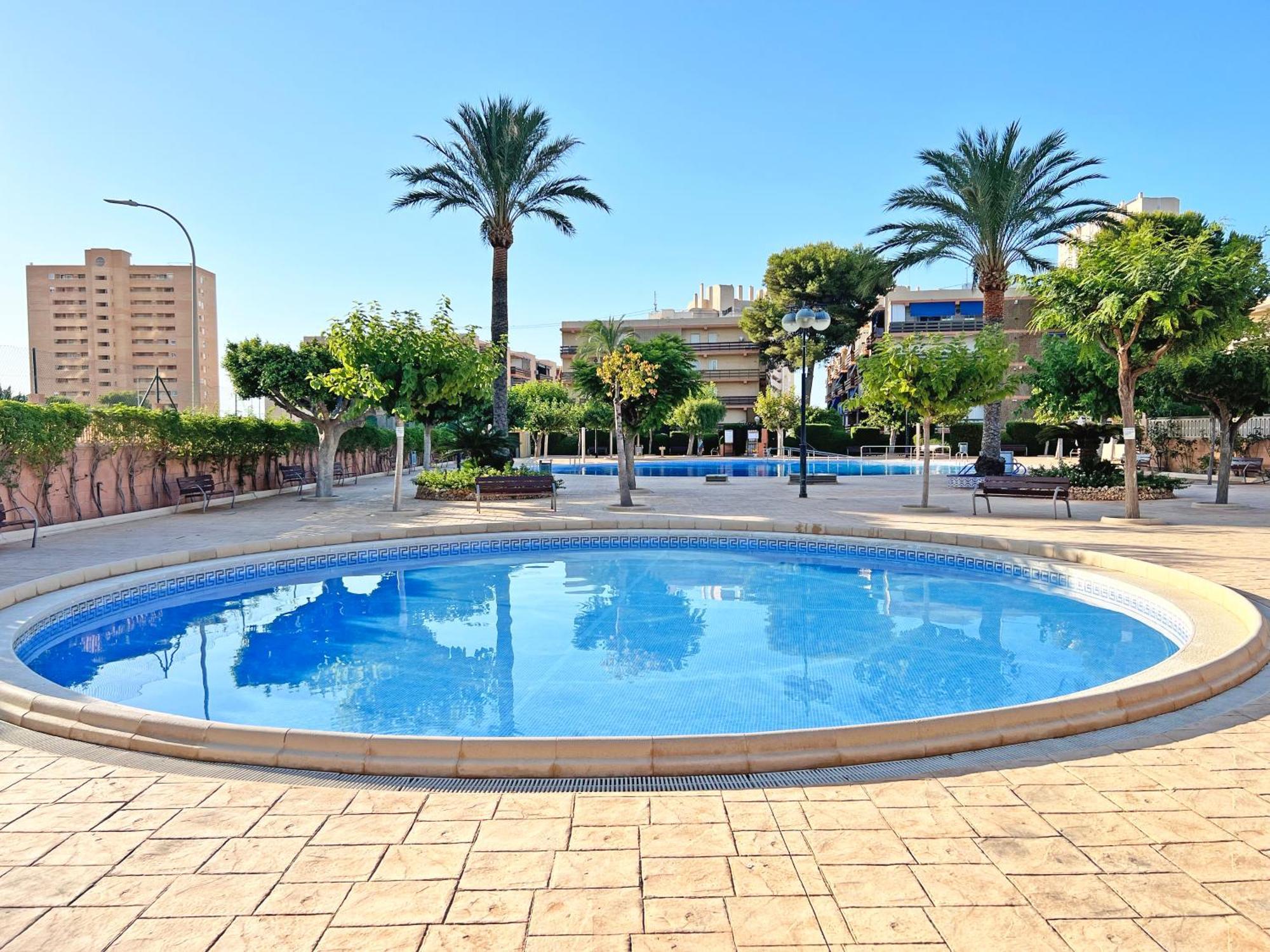 דירות אל קאמפיו Coqueto Con Piscina, Nuevo A 50M Del Mar, Parking Gratis מראה חיצוני תמונה