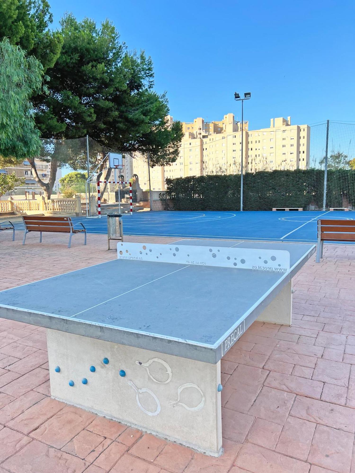 דירות אל קאמפיו Coqueto Con Piscina, Nuevo A 50M Del Mar, Parking Gratis מראה חיצוני תמונה