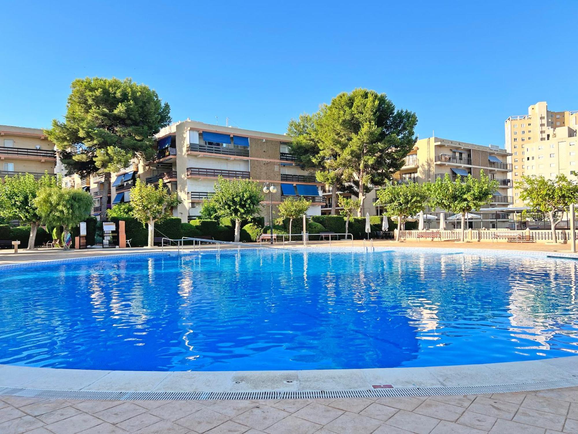 דירות אל קאמפיו Coqueto Con Piscina, Nuevo A 50M Del Mar, Parking Gratis מראה חיצוני תמונה